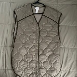 Quilted Tan Sleeveless Jacket